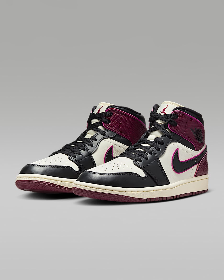 Chaussure Air Jordan 1 Mid SE pour femme. Nike LU